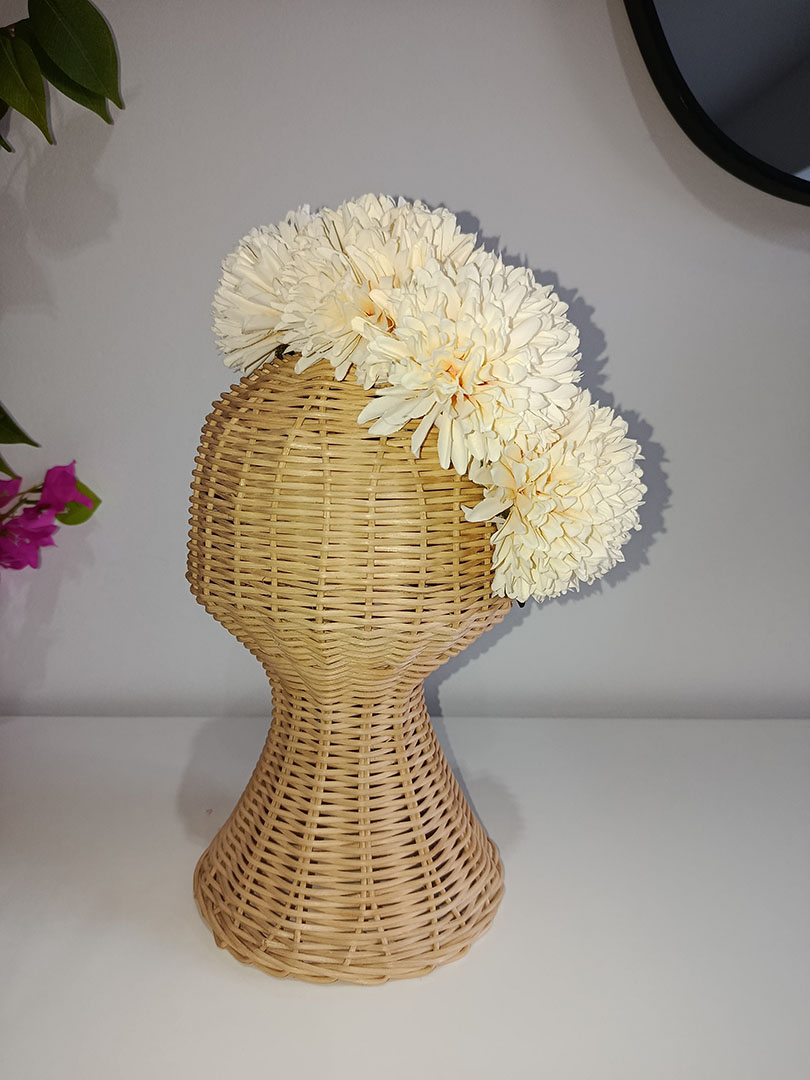 Diadema de flores de flamenca Cava