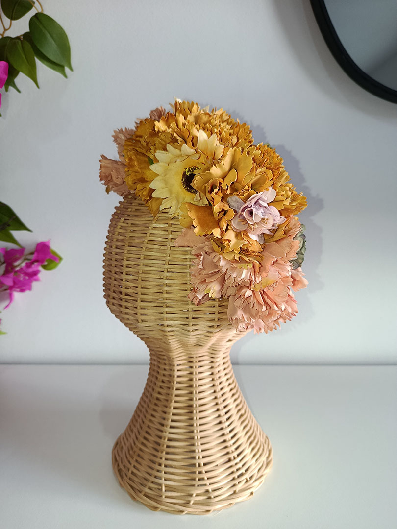 Diadema de flores de flamenca OCR70 - Imagen 3